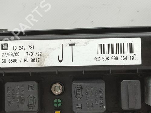 Fuse box OPEL ASTRA H (A04) 1.7 CDTI (L48) | BP37016057E1 - Image 3