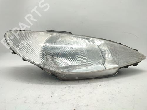 Lyskaster høyre PEUGEOT 206 Hatchback (2A/C) 1.4 i (75 hp) 30810104