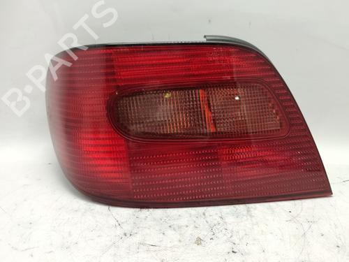 Used Left taillight CITROËN XSARA (N1) 1.6 16V (109 hp) 30818440