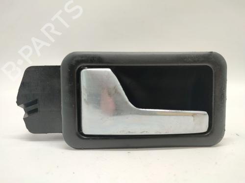 Venstre fortil invendig håndtag Venstre fortil invendig håndtag AUDI 80 B4 Saloon (8C2) 1.9 TDI (90 hp) 33856013 33856013