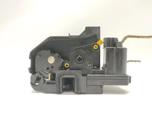 Used Front right lock Front right lock HYUNDAI GETZ (TB) 1.1 (67 hp) 33816399 33816399