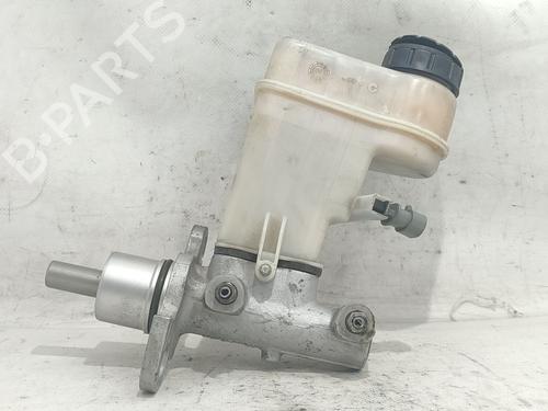 Used Brake master cylinder OPEL VECTRA C (Z02) [2002-2009]  25297157