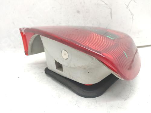 Right taillight MITSUBISHI CARISMA (DA_) 1.9 DI-D (DA5A) | BP23075842C35 