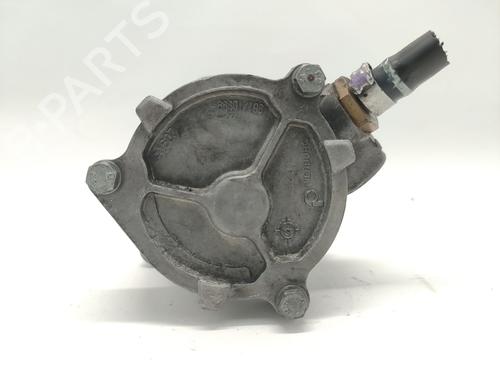 Used Vacuum pump ALFA ROMEO 156 (932_) 1.9 JTD (932.A2B00, 932.A2C00) (115 hp) 31087093
