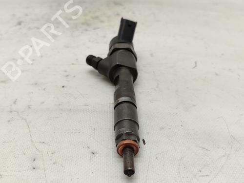 Used Injector VOLVO V40 Estate (645) 1.9 DI (115 hp) 23178553