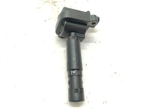 Used Ignition coil MERCEDES-BENZ C-CLASS Coupe (CL203) C 180 Kompressor (203.746) (143 hp) 30822412