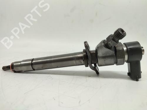 Used Injector VOLVO S80 I (184) D5 (163 hp) 15736797