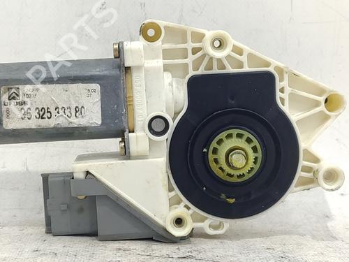 Used Right rear window motor Right rear window motor CITROËN C5 I (DC_) 2.0 HDi (DCRHZB, DCRHZE) (109 hp) 33813562 33813562