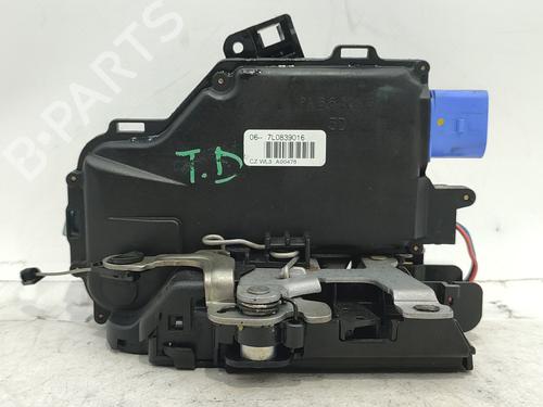 Højre bagtil lås SKODA OCTAVIA II (1Z3) 1.9 TDI (105 hp) 33027662