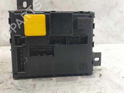 Fuse box FIAT BRAVA (182_) 1.9 TD 75 S (182.BF) | BP27640981E1 