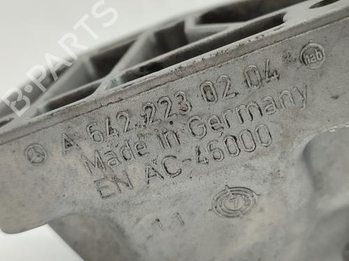 Engine mount MERCEDES-BENZ R-CLASS (W251, V251)  | BP16026592M89 