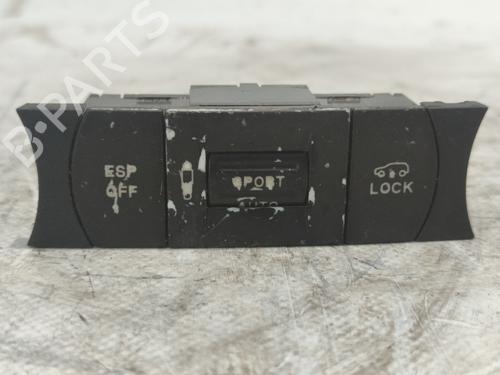 Used Switch VW TOUAREG (7LA, 7L6, 7L7) 5.0 V10 TDI (313 hp) 16952439
