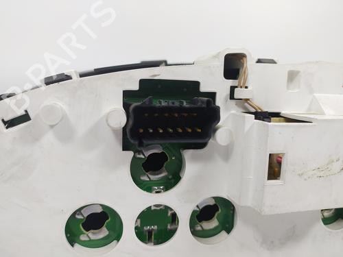 Instrument cluster CHRYSLER VOYAGER IV (RG, RS) 2.8 CRD | BP8516568C47 