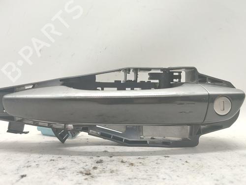 Used Front left exterior door handle Front left exterior door handle 37421451 37421451
