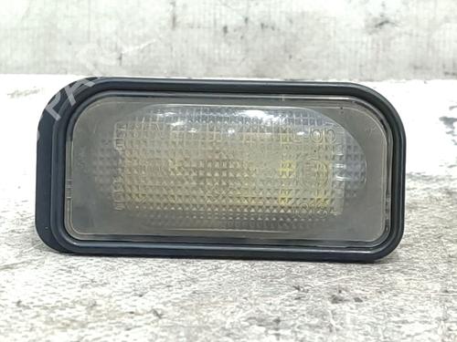 Luz matrícula MERCEDES-BENZ C-CLASS (W203) C 220 CDI (203.006, 203.008) (143 hp) 27560661