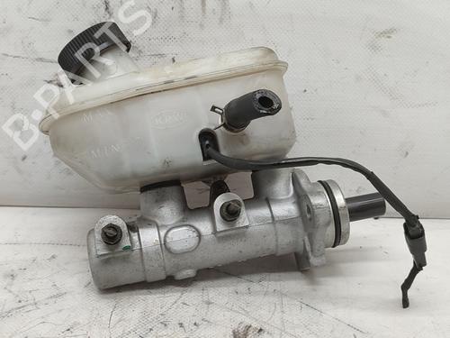 Used Brake master cylinder KIA CARNIVAL II (GQ) 2.9 CRDi (144 hp) 17559837