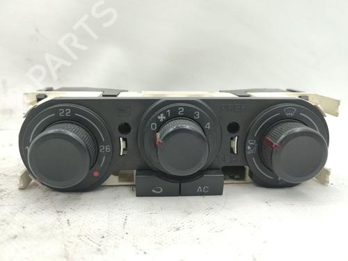 AC Styreenhet / Manøvreringsenhet SEAT IBIZA III (6L1) 1.9 SDI (64 hp) 30087753