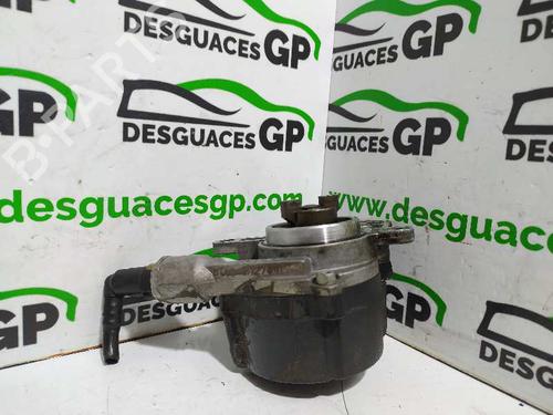 Used Vacuum pump PEUGEOT 206 Hatchback (2A/C) 2.0 HDI 90 (90 hp) 7126799
