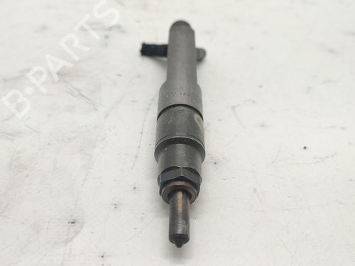 injector-vw-passat-b5-3b2-1996-1997-1998-1999-2000-2001-36564395 main image