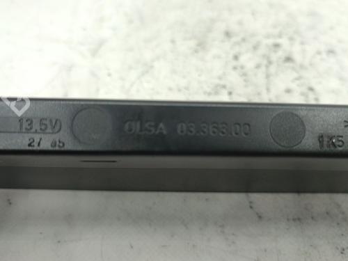 Trzecie światło stopu VW PASSAT B6 (3C2) 2.0 TDI 16V | BP30851310L11