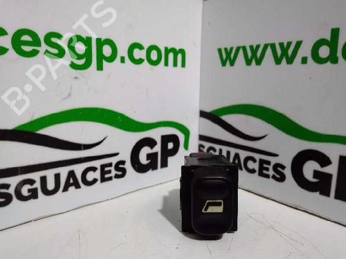 Used Right rear window switch CITROËN XSARA (N1) [1997-2005]  7144699