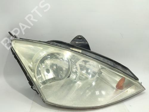 Faro derecho FORD FOCUS I (DAW, DBW) 1.8 Turbo DI / TDDi (90 hp) 31758639