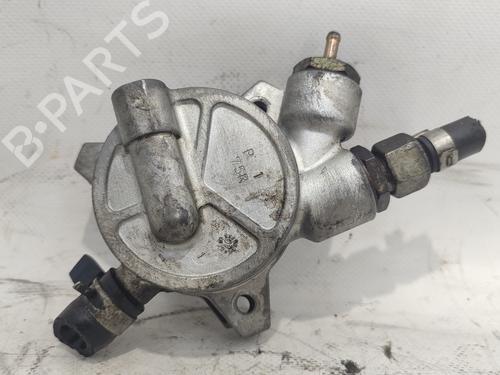Used Vacuum pump OPEL ASTRA H Estate (A04) [2004-2014]  18025229