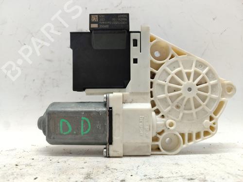 Portierruitmotor rechtsvoor SEAT CORDOBA (6L2) 1.9 TDI (100 hp) 30822314