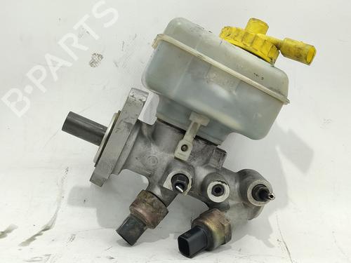 Used Brake master cylinder Brake master cylinder VW GOLF IV (1J1) 1.9 TDI (115 hp) 33855975 33855975
