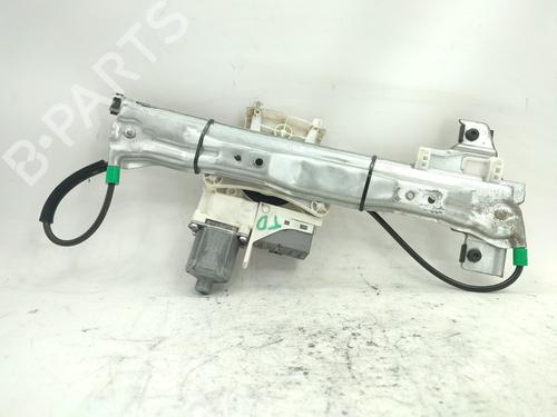 Rudehejsemekanisme Højre bagtil PEUGEOT 407 (6D_) 2.0 HDi 135 (6DRHRH, 6DRHRE, 6DRHRG, 6DRHRJ) (136 hp) 30090288