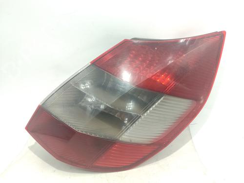 right-taillight-renault-scenic-ii-jm01_-2003-2004-2005-2006-2007-2008-2009-2010-40020970 main image