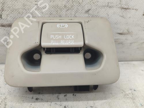 Used Electric handbrake VOLVO S60 II (134) D4 (181 hp) 17982628