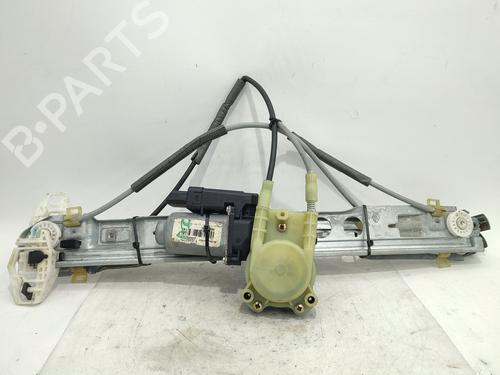 Vindusheismekanisme venstre foran RENAULT MEGANE II (BM0/1_, CM0/1_) 1.6 16V (BM0C, CM0C) (113 hp) 32998757