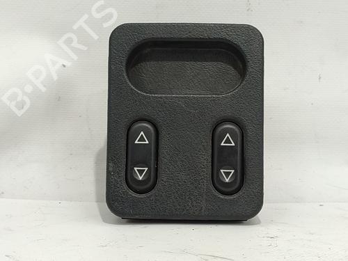 Used Left front window switch PEUGEOT 306 (7B, N3, N5) [1993-2003]  28609994