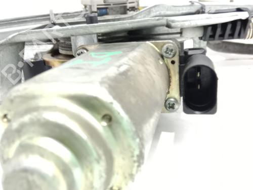 Vindusheismekanisme venstre foran FORD FOCUS I (DAW, DBW) 2.0 16V | BP28513562C22 