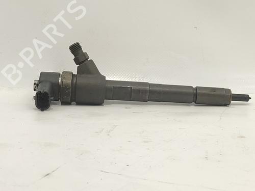 Used Injector OPEL COMBO Tour 1.7 CDTI 16V (101 hp) 31043477