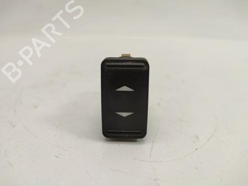 Used Right front window switch FORD FOCUS II (DA_, HCP, DP) [2004-2013]  16028996