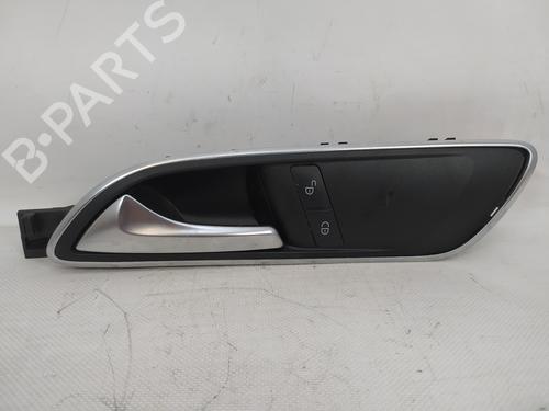 Used Front left interior door handle MERCEDES-BENZ CLA Coupe (C117) [2013-2019]  10233330