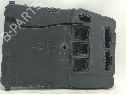 Used Fuse box Fuse box 38051252 38051252