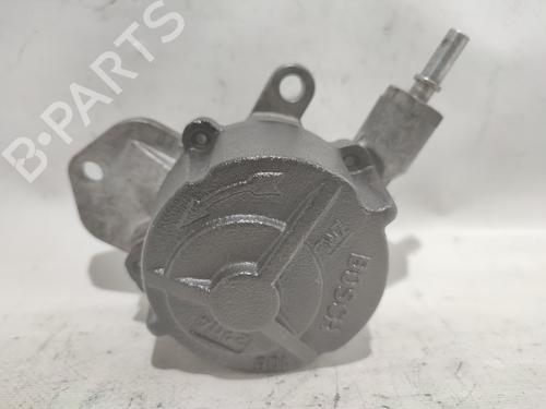 Used Vacuum pump CITROËN XSARA PICASSO (N68) 2.0 HDi (90 hp) 17837427