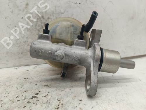 Brake master cylinder AUDI A4 B5 (8D2) 1.9 TDI | BP24406932M77 