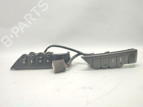 Commandes au volant Commandes au volant SSANGYONG RODIUS I 2.7 Xdi (163 hp) 34432701 34432701