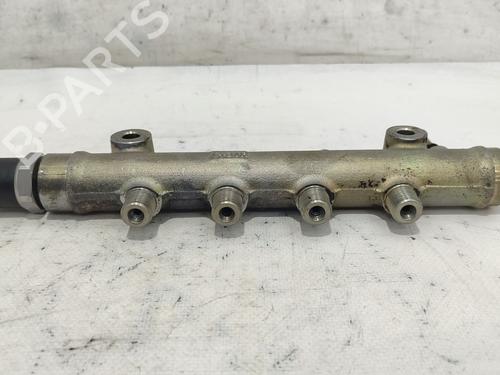 Injection rail PEUGEOT 206 Hatchback (2A/C) 1.4 HDi eco 70 | BP26307114M98 