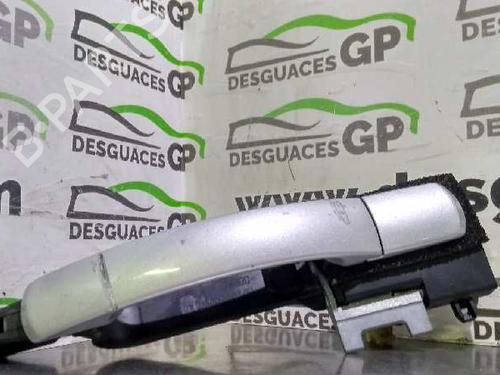 Used Front right exterior door handle FORD MONDEO III Saloon (B4Y) 2.0 16V TDDi / TDCi (115 hp) 7139284