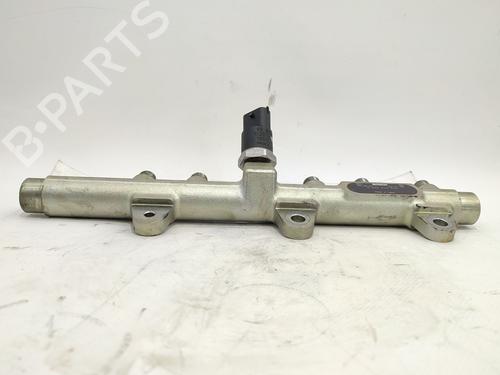Used Injection rail Injection rail ALFA ROMEO 156 Sportwagon (932_) 1.9 JTD (932B2B, 932B2C) (115 hp) 31651101 31651101