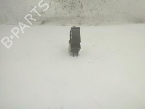 Used Left rear window switch NISSAN X-TRAIL I (T30) 2.2 dCi 4x4 (136 hp) 26175853