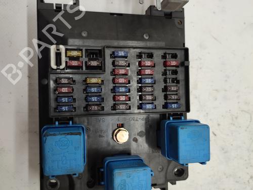 Used Fuse box NISSAN PRIMERA (P11) [1996-2002]  18014612