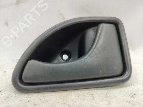 Maniglia interna anteriore destra RENAULT KANGOO Express (FC0/1_) D 65 1.9 (FC0E, FC02, FC0J, FC0N) (64 hp) 30087619