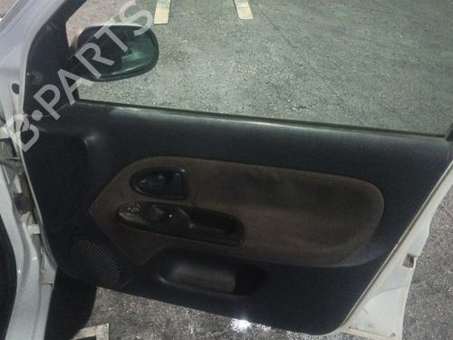 Pretensor delantero izquierdo RENAULT CLIO II (BB_, CB_) 1.5 dCi (B/CB07) | BP30832997C87 