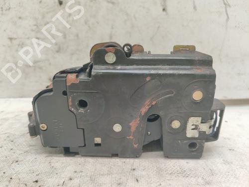 Høyre foran lås SKODA OCTAVIA I (1U2) 1.9 TDI (90 hp) 23179594